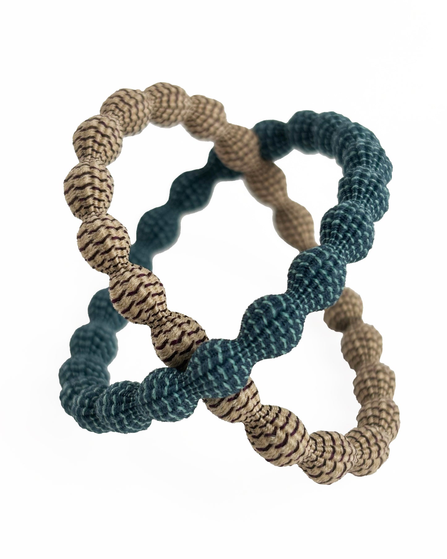 Elastici bombati intrecciati